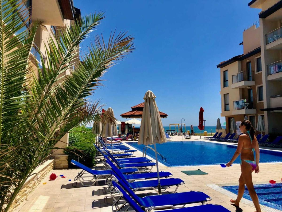 Obzor Beach Resort Apartment G-109 Екстер'єр фото